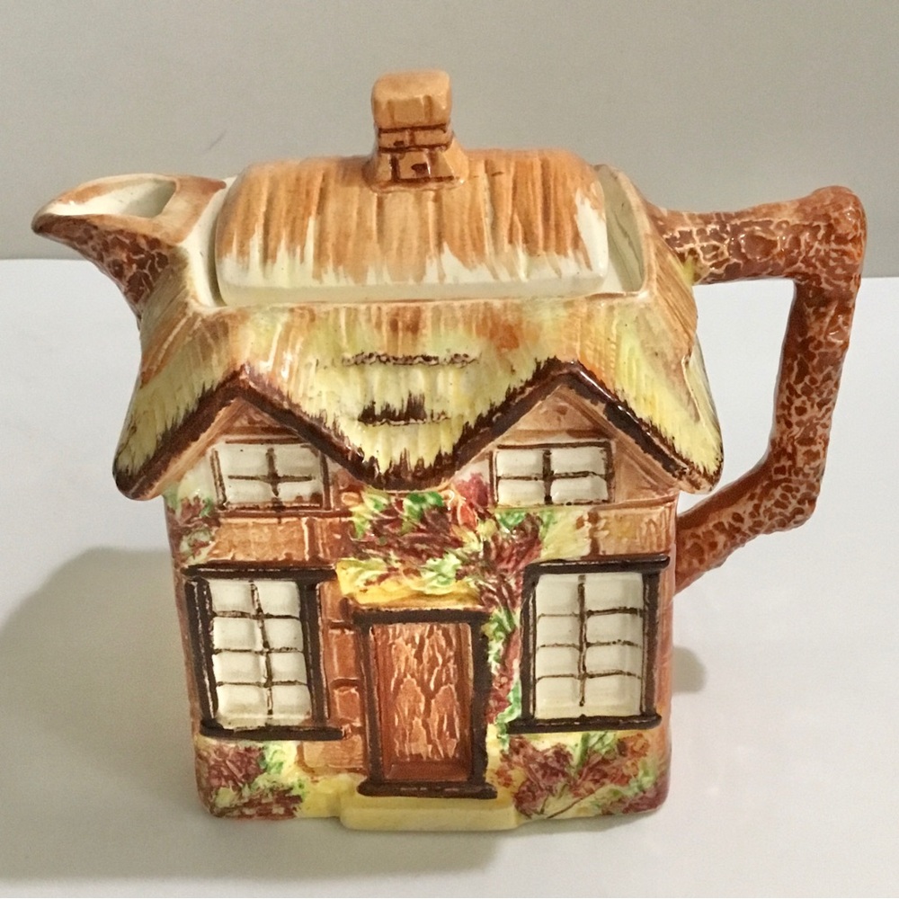 Vintage Price Bros. Cottage Ware Collection Teapot